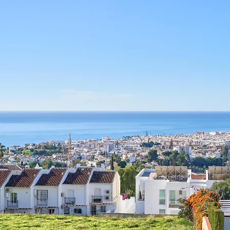 Sea View Capistrano Апартаменты *